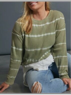 T.La Olive Waffle Knit Crewneck Top